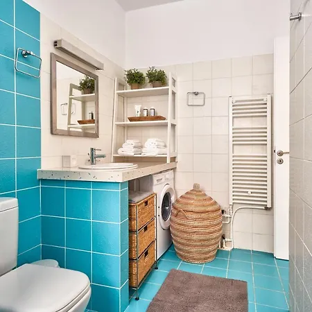 Academia עיר רודוס