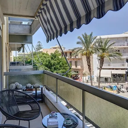 Academia Apartament *