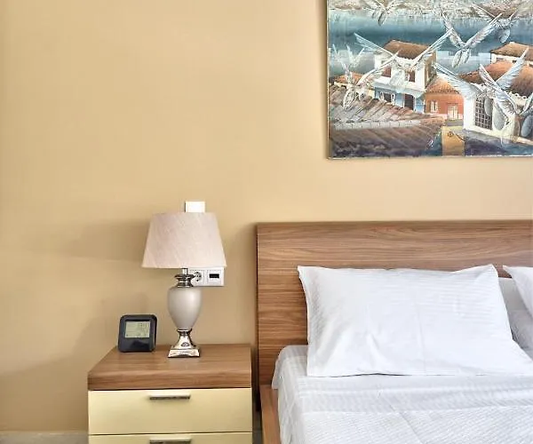 Academia * Rhodes City