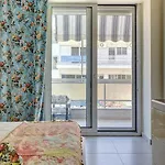 Academia アパート *