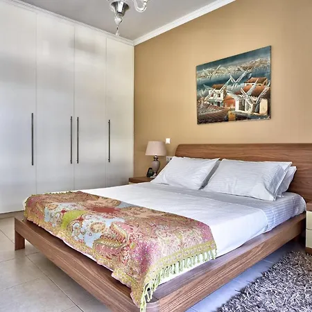 Academia * Rhodes City