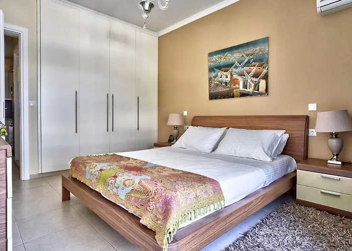 Academia * Rhodes City